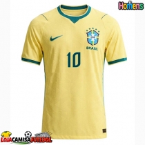 Camisa de Futebol Brasil Vinicius Junior #10 Equipamento Principal Mundo 2026 Manga Curta